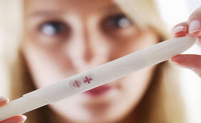 анализ крови на беременность на ранних сроках: как определить?
