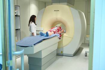МРТ брюшной полости: что показывает, какие органы проверяют, как подготовиться?