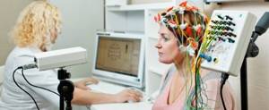 Что показывает ЭЭГ при обследовании головного мозга у взрослых