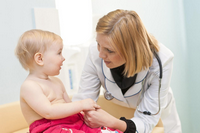 Тромбоциты понижены у ребенка в крови: причины, что это значит и что делать?