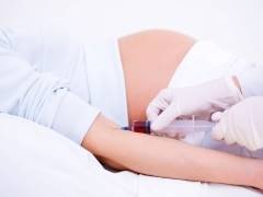 Повышен фибриноген при беременности: норма, причины, что делать?
